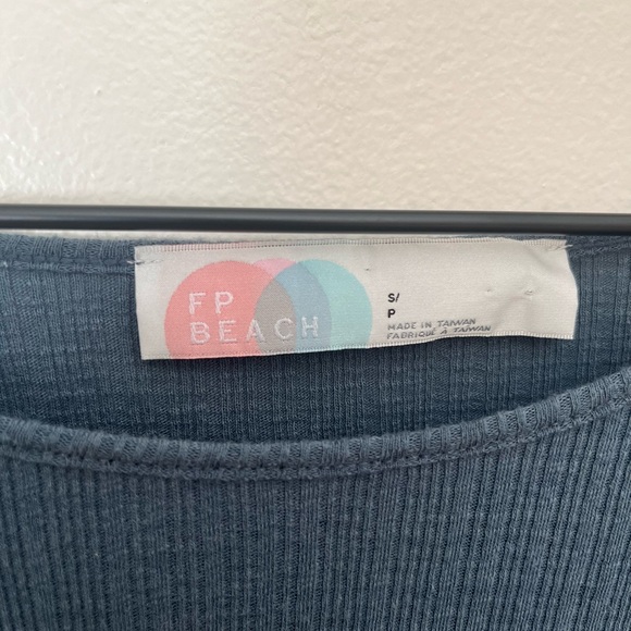 Free people beach cropped long sleeve - Picture 2 of 2